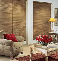 Traditions 1" wood blind shown in colour Honey Maple