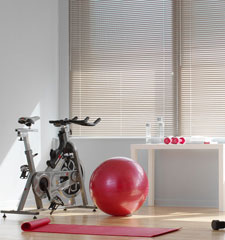 1" 6-Gauge horizontal blind shown in colour Sand